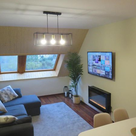 坎弗兰克Atico Duplex Reformado Con Vistas A La Montana公寓 外观 照片